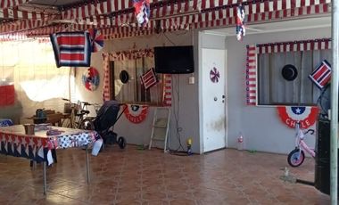 VENTA SITIO CON 3 CASAS QUINTA NORMAL, $ 330 MILLONES