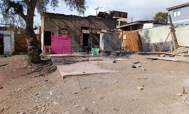 SITIO EN ARRIENDO,  700 MTS2. ANTOFAGASTA $ 4.000.000.-