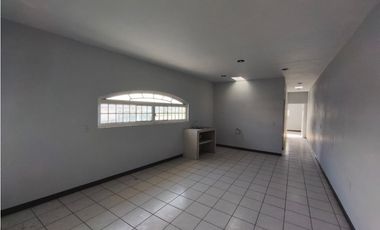 OFICINA /DEPARTAMENTO 70 m2, EN RENTA  (LA YERBABUENA)  SAHUAYO MICH.