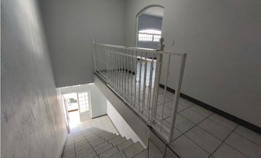 OFICINA /DEPARTAMENTO 70 m2, EN RENTA  (LA YERBABUENA)  SAHUAYO MICH.
