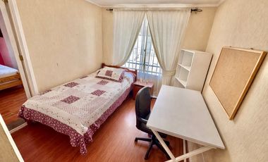 casa en venta 5D + 4 B, piscina.