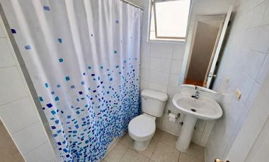 casa en venta 5D + 4 B, piscina.