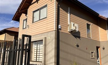 Casa en Venta en Cinco Nte. 4614 Talca