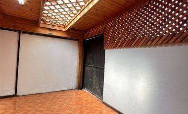 Casa en Venta en los quillayes 87