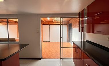 Casa en Venta en los quillayes 87