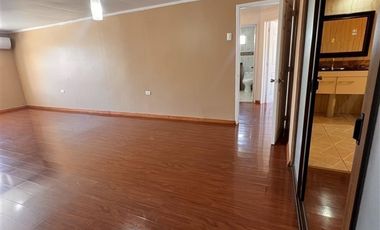 Casa en Venta en los quillayes 87