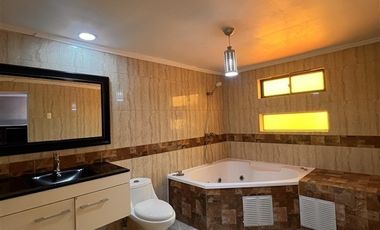 Casa en Venta en los quillayes 87