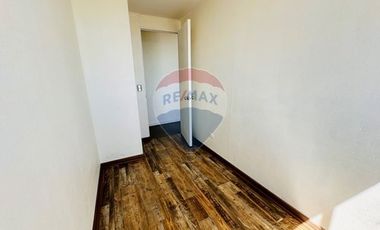 Arriendo a pasos de metro La Cisterna