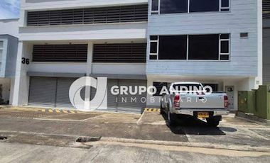 Arriendo/Venta de BODEGAS en BUCARAMANGA