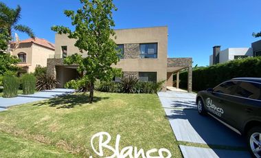 Casa en Alquiler en La Lomada, Pilar, G.B.A. Zona Norte, Argentina