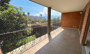CASA EN ARRIENDO UBICADA EN ENVIGADO SECTOR LA SEBASTIANA