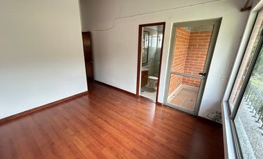 CASA EN ARRIENDO UBICADA EN ENVIGADO SECTOR LA SEBASTIANA