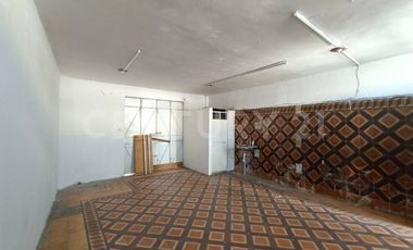 Casa en venta en 11 norte un solo piso - Zona Mercado de Santa Rosa
