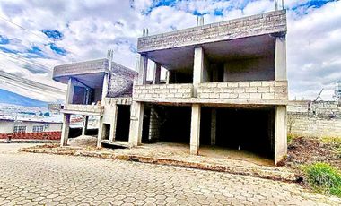 Casa en Venta  en Obra Gris de Oportunidad