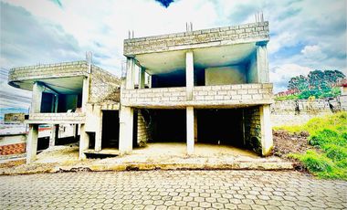 Casa en Venta  en Obra Gris de Oportunidad