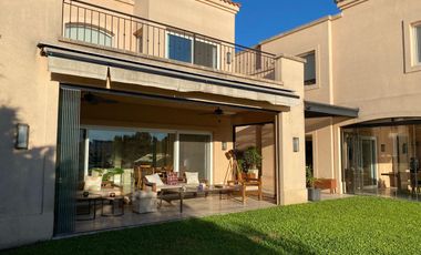 Alquiler Anual Casa 6 Amb amoblada a La Laguna Barrio  Santa Catalina Villanueva