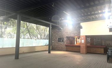 Oportunidad para restaurante en Plaza Loreto | 736 m² |