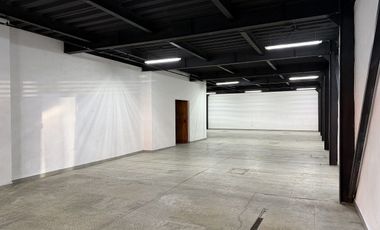 RENTA DE MODERNO LOCAL COMERCIAL EN TLALNEPANTLA