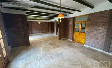 Casa en B° Aromas de campo