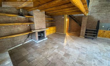 Casa en B° Aromas de campo