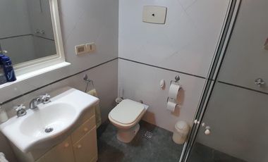 Departamento 4 Ambientes en Venta en San Isidro, con Cochera.