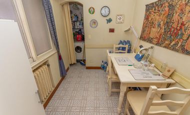 Departamento 4 Ambientes en Venta en San Isidro, con Cochera.