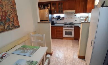 Departamento 4 Ambientes en Venta en San Isidro, con Cochera.