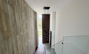 Casa en Renta  en la privada Kanha frente al lago en el Yucatán Country Club