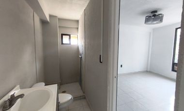 Oficina en Renta, en Fraccionamiento Los Pirules, Tlalnepantla