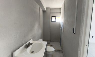 Oficina en Renta, en Fraccionamiento Los Pirules, Tlalnepantla