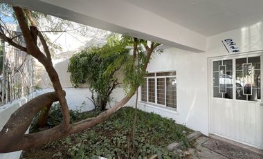 CASA EN VENTA EN COL. ALVARO OBREGON - MTY, NL