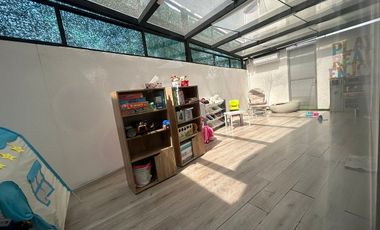 SE RENTA CASA RECIEN REMODELADA Y AMUEBLADA DE LUJO EN TECAMACHALCO (V)