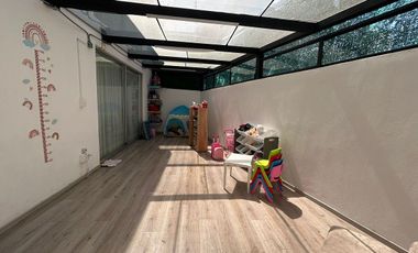 SE RENTA CASA RECIEN REMODELADA Y AMUEBLADA DE LUJO EN TECAMACHALCO (V)