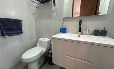 SE RENTA CASA RECIEN REMODELADA Y AMUEBLADA DE LUJO EN TECAMACHALCO (V)