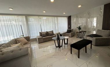 SE RENTA CASA RECIEN REMODELADA Y AMUEBLADA DE LUJO EN TECAMACHALCO (V)