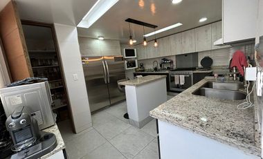 SE RENTA CASA RECIEN REMODELADA Y AMUEBLADA DE LUJO EN TECAMACHALCO (V)
