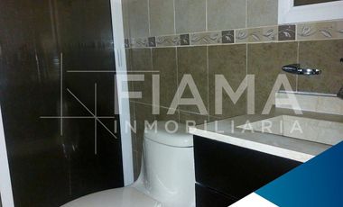 CASA MUY AMPLIA EN VENTA EN FRACC. SAN ANGEL, TEPIC, NAY. (F)