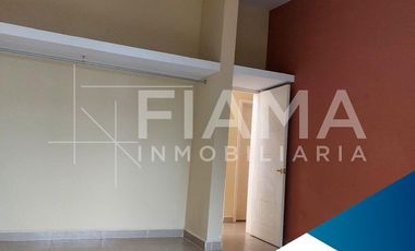 CASA MUY AMPLIA EN VENTA EN FRACC. SAN ANGEL, TEPIC, NAY. (F)