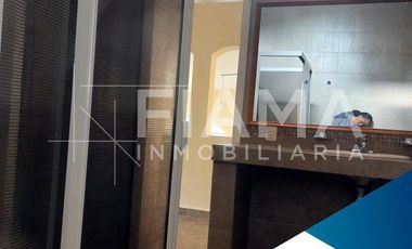 CASA MUY AMPLIA EN VENTA EN FRACC. SAN ANGEL, TEPIC, NAY. (F)