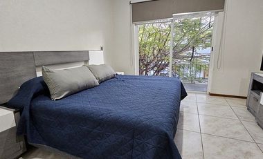 Casa AMUEBLADA en renta en privada en Juriquilla Santa Fe, Querétaro.