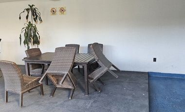 Casa AMUEBLADA en renta en privada en Juriquilla Santa Fe, Querétaro.