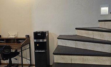 Casa AMUEBLADA en renta en privada en Juriquilla Santa Fe, Querétaro.