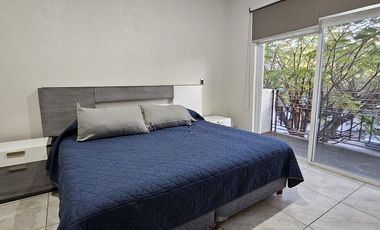 Casa AMUEBLADA en renta en privada en Juriquilla Santa Fe, Querétaro.
