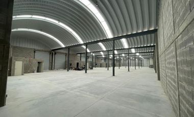 Bodega en renta a unos metros de carr. Querétaro-México