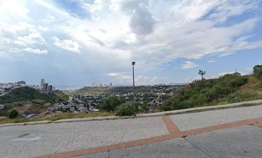 Terreno uso comercial Milenio III, Querétaro.