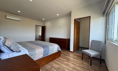 RENTA PENT HOUSE AMUEBLADO, EN CUMBRES DEL LAGO JURIQUILLA
