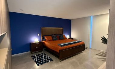 Loft Amueblado en Distrito Sophia con jardín privado | Renta SOLO facturable