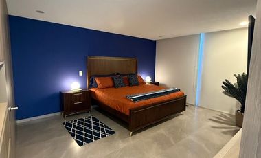 Loft Amueblado en Distrito Sophia con jardín privado | Renta SOLO facturable