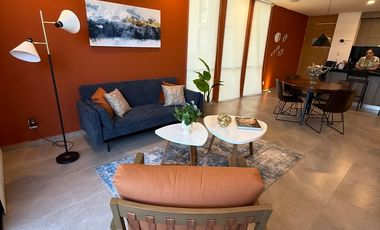 Loft Amueblado en Distrito Sophia con jardín privado | Renta SOLO facturable