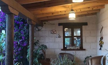 Quinta y hotel con casa principal con 4 cabañas muy cerca de la ciudad! Queretar